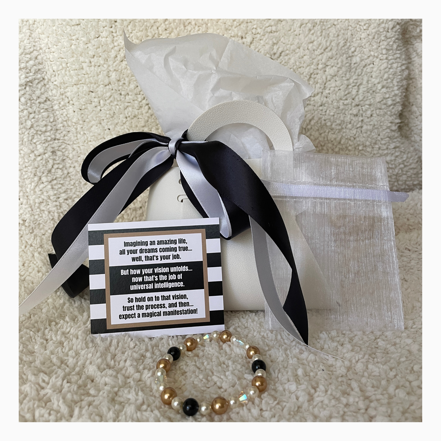 Swarovski Crystal Bracelet | Gold Pearls & Black Beads (AU)