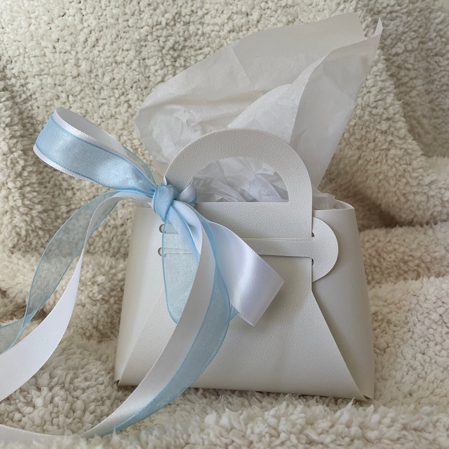 Swarovski Crystal Bracelet | Blue & White Pearls (AU)